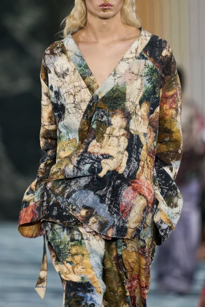 Look 145